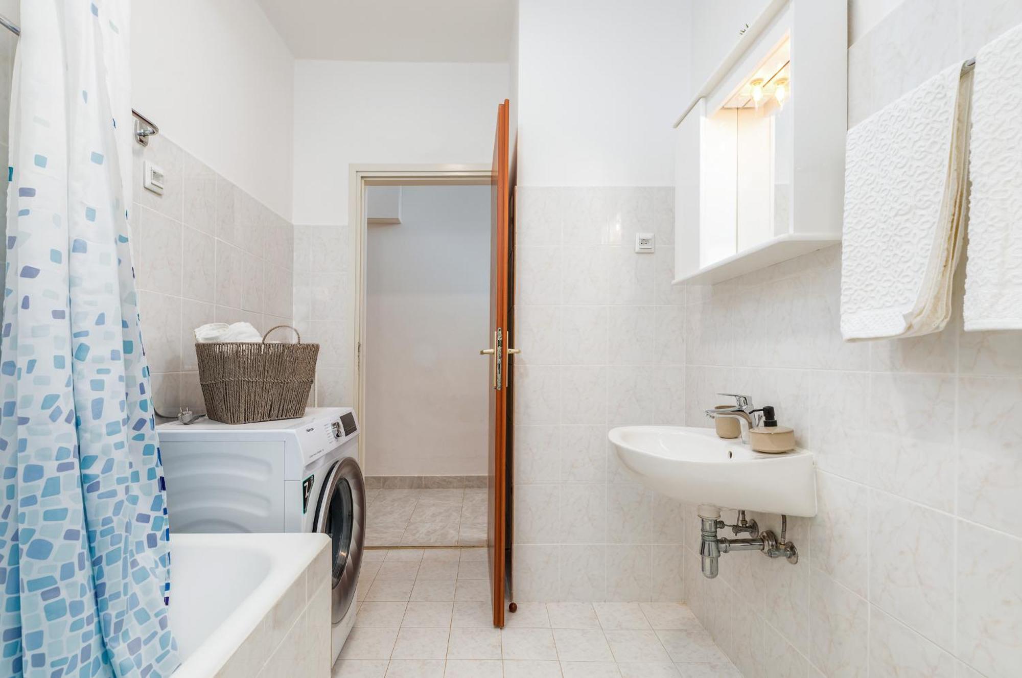 Apartment Tesic Close To The Sea With Shared 4Xbicycles Fažana Extérieur photo
