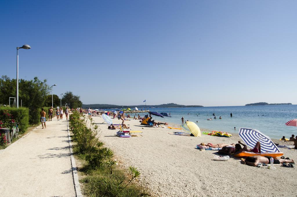 Apartment Tesic Close To The Sea With Shared 4Xbicycles Fažana Extérieur photo